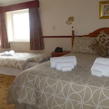 Whitehall Guest House Colwyn Bay Bagian luar foto
