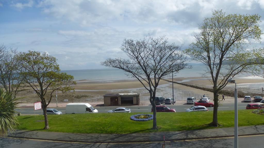 Whitehall Guest House Colwyn Bay Ruang foto